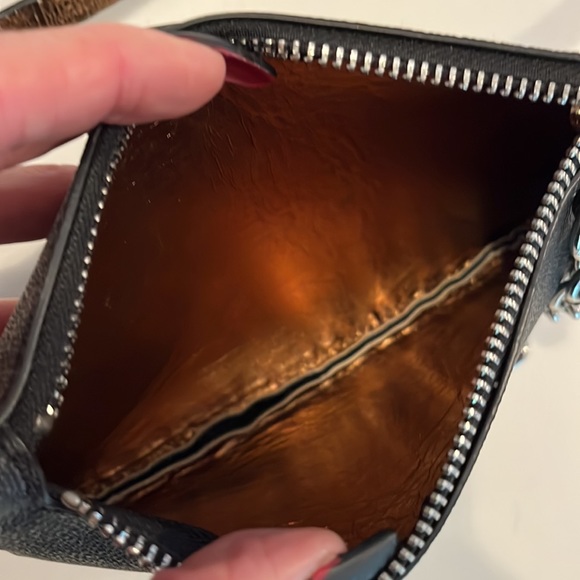 Michael Kors Vegan Leather Signature Waist pack/belt bag/worn XBody with chain - Picture 10 of 12